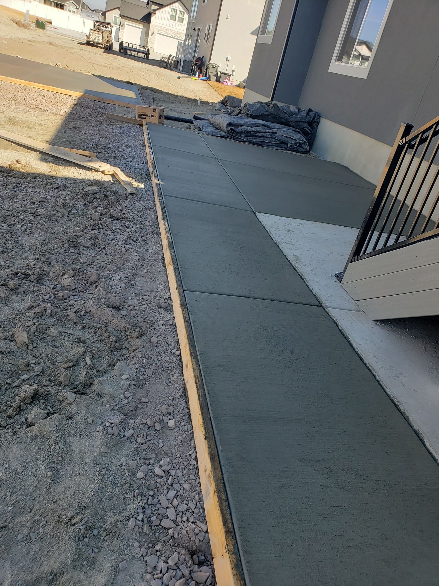 Patino Landscaping Utah flat concrete work in bakcyard